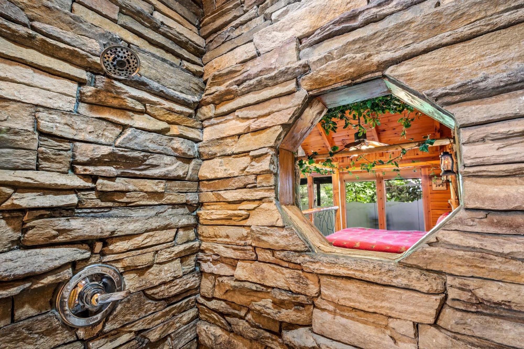 Gatlinburg Enchanted Treehouse By Stony Brook Cabins מראה חיצוני תמונה